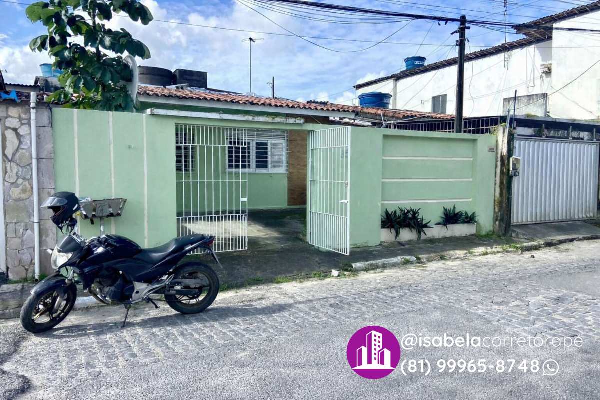 Casa ampla na Várzea com 3 quartos, terraço e 2 vagas – 90m² - Isabela Alves - Corretora de Imóveis