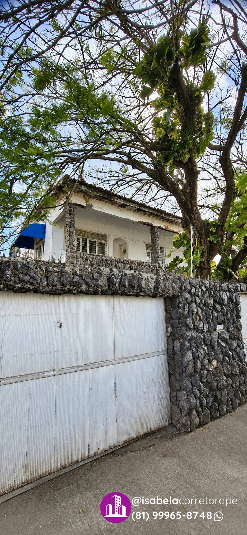 Casa à venda em Rio Doce, Olinda – 392 m² de terreno, piscina e próximo à orla